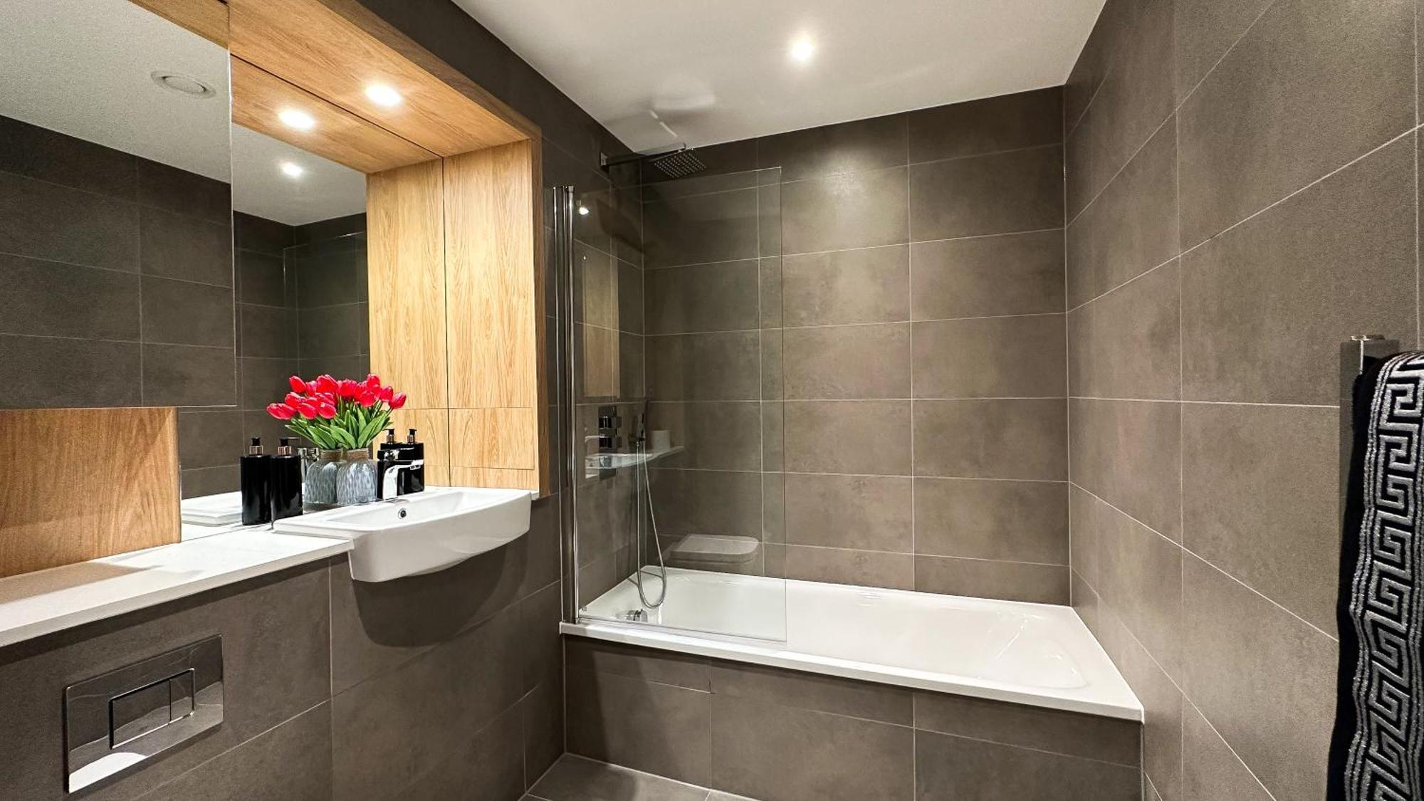 Duplex 3Bed 3Bath Modern Fast Wifi - Luxurylondonstays Bagian luar foto